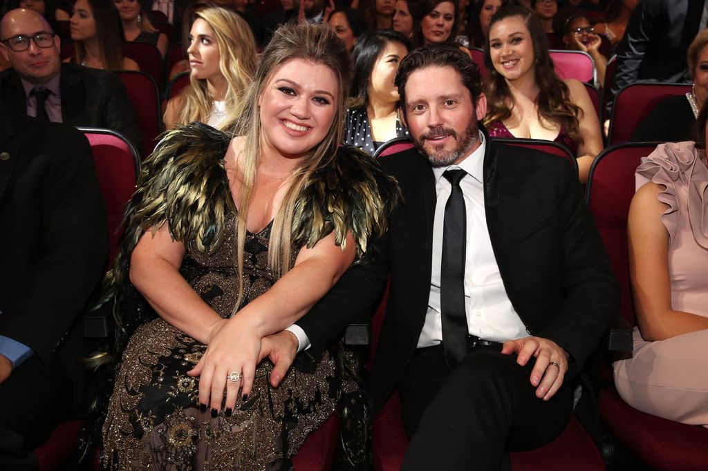   Kelly Clarkson dengan mantan suaminya Brandon Blackstock