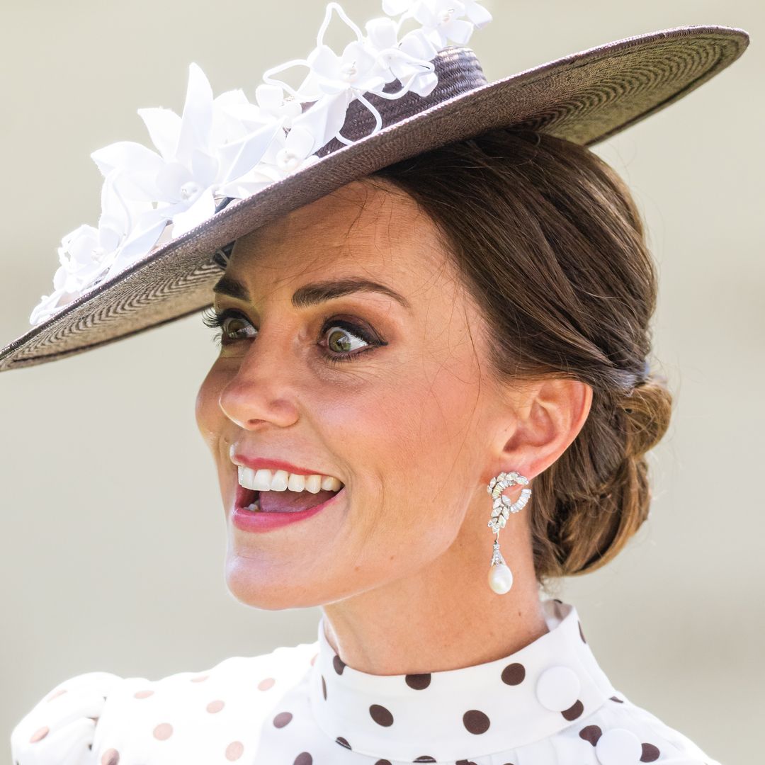 We've just found Princess Kate's most famous bodycon coat in dress form
