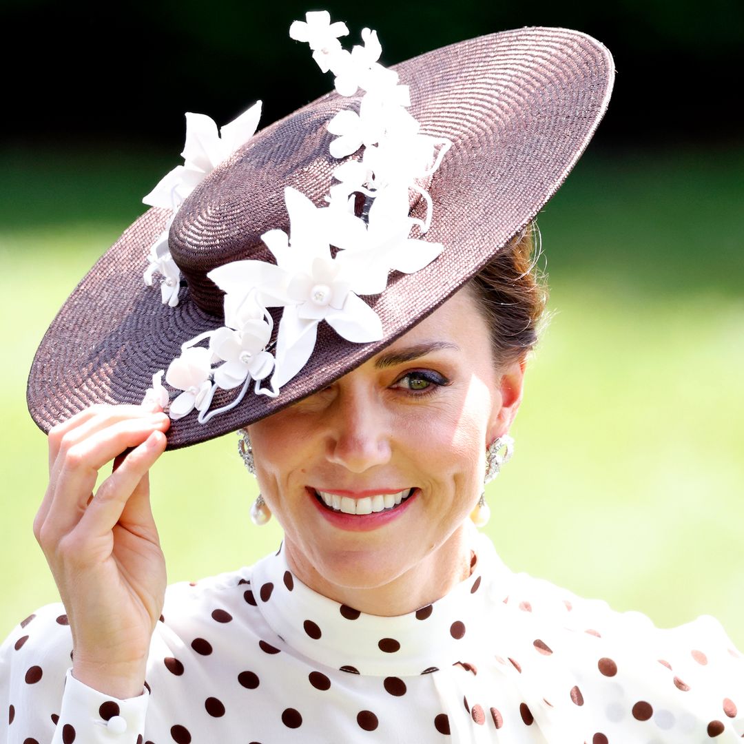 10 best fascinators for a wedding or a day at the races