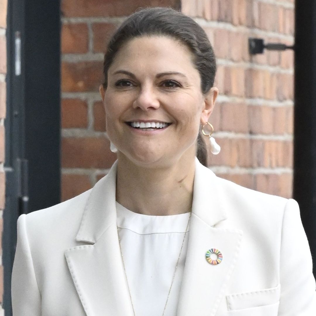 Crown Princess Victoria is the epitome of elegance in fitted power suit