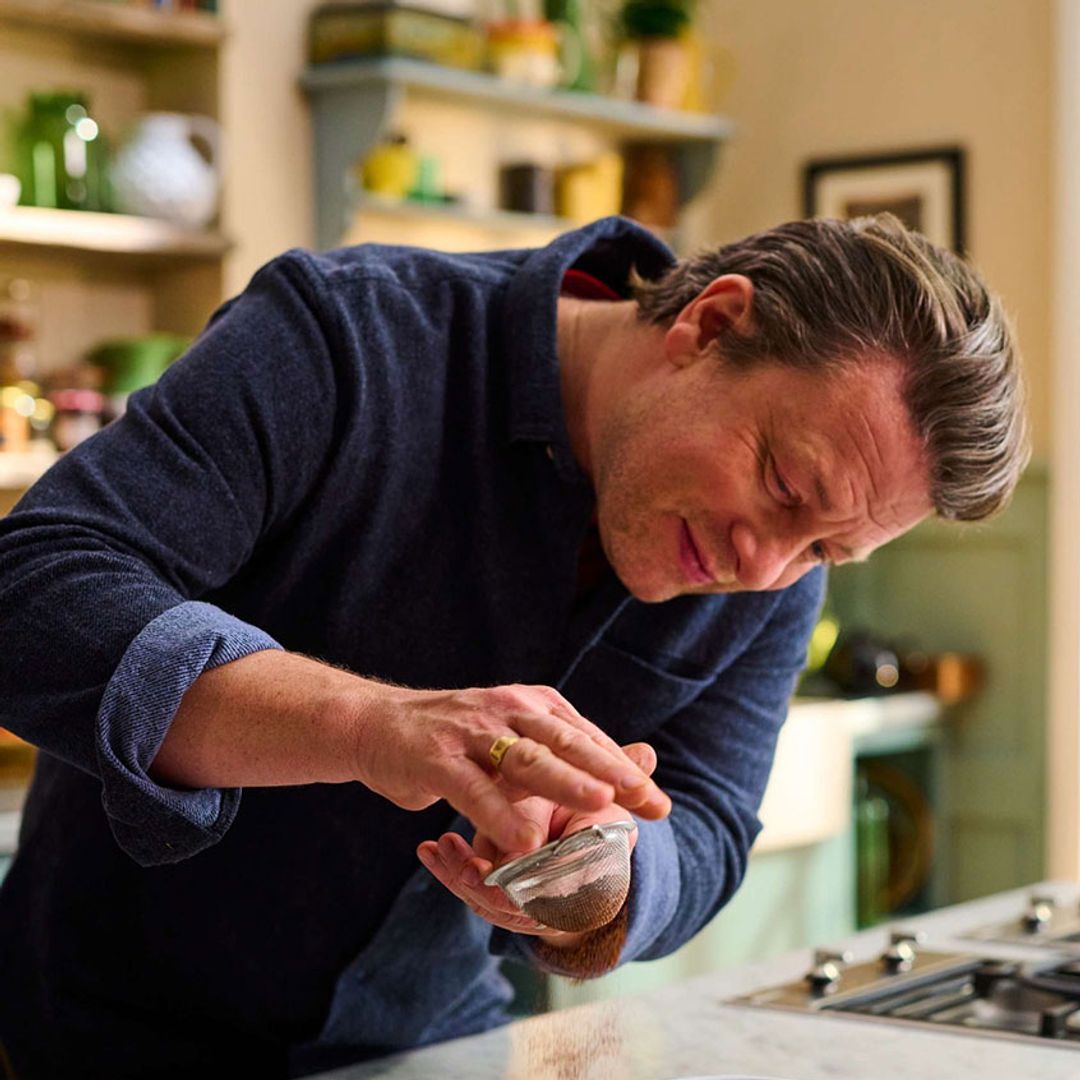 Jamie Oliver unveils magical kitchen transformation at £6m home