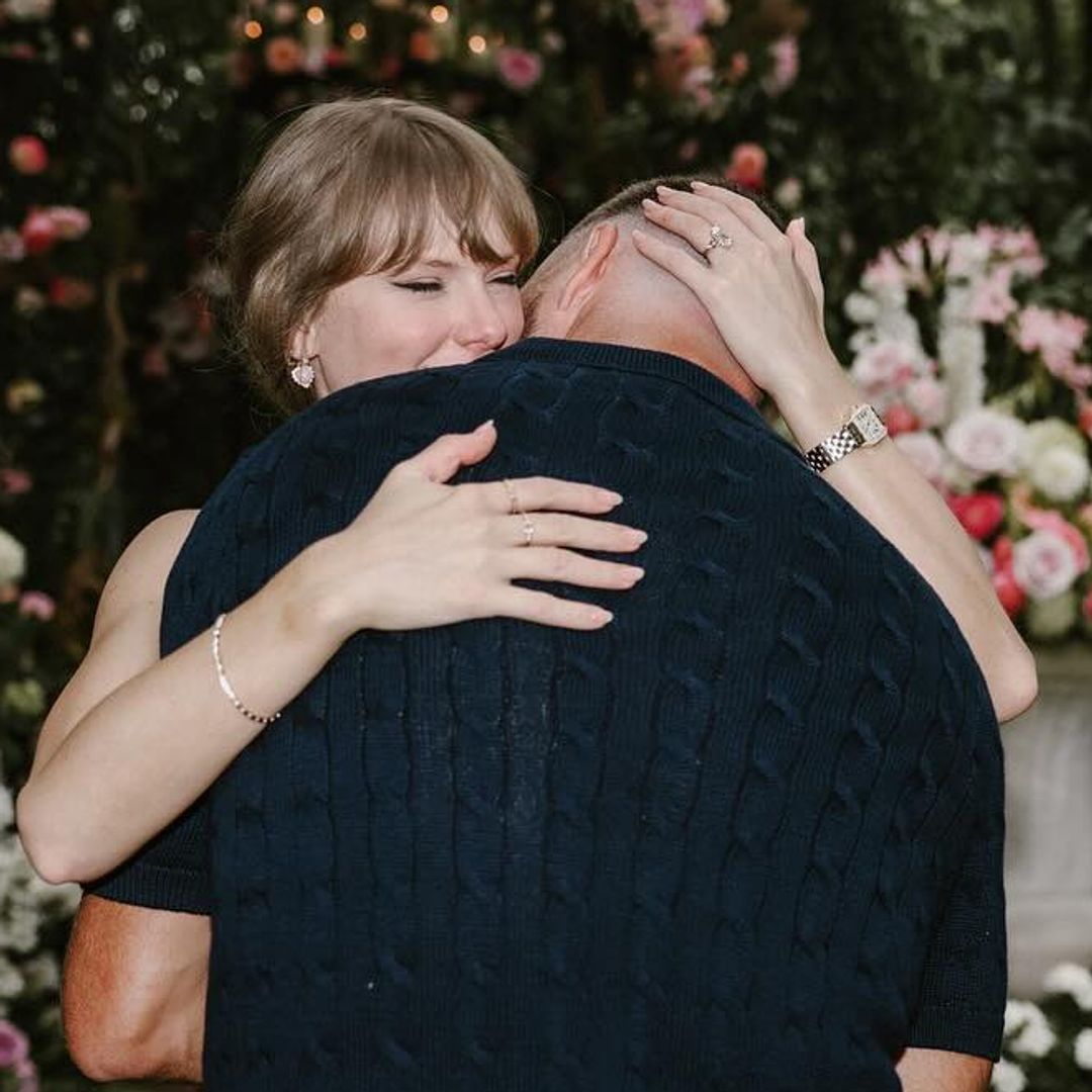 taylor swift hugging travis kelce after engagement