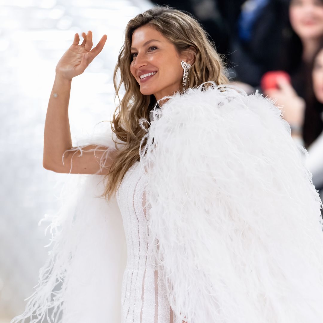 Gisele Bündchen is angelic in the most sensational leg-lengthening bridal suit