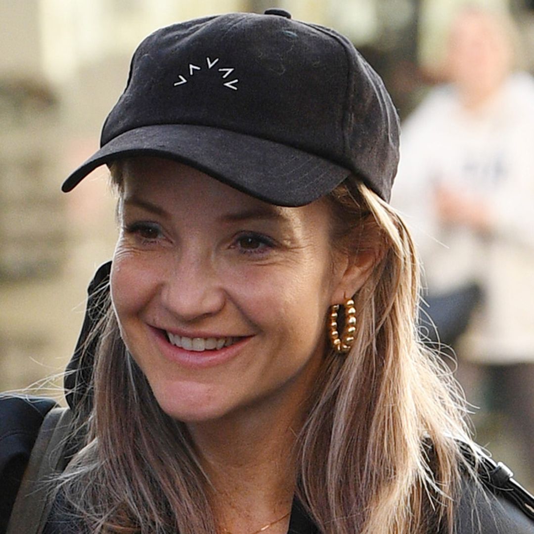 Helen Skelton sizzles in sultry leather dress for stunning update