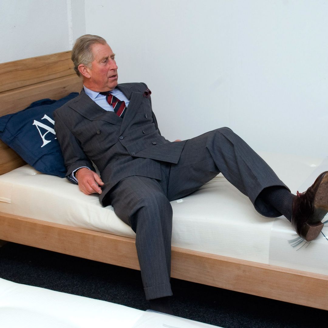 Do royal couples sleep in the same bed?