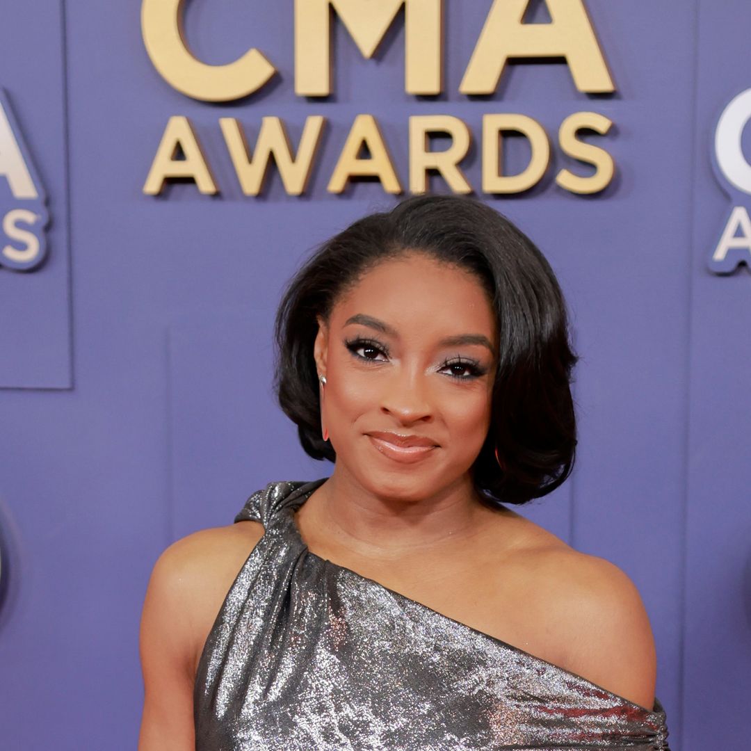 Simone Biles turns heads with eye-popping height difference with husband in new photo