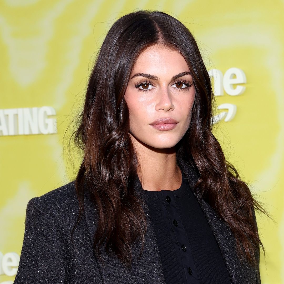 Kaia Gerber stuns in lace and sequins alongside boyfriend Lewis Pullman at Venice Film Festival