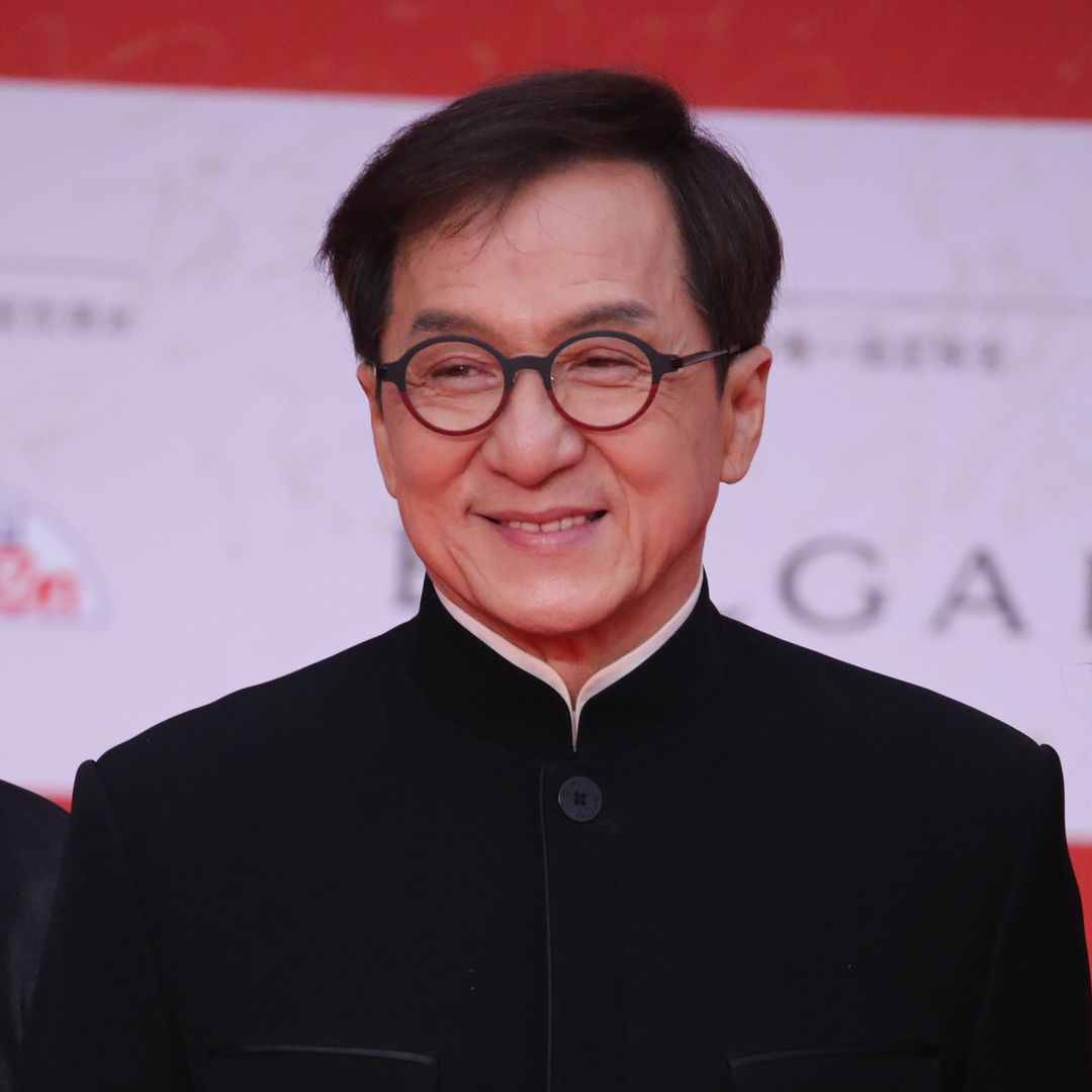 Jackie Chan makes touching first Hollywood award show appearance in years