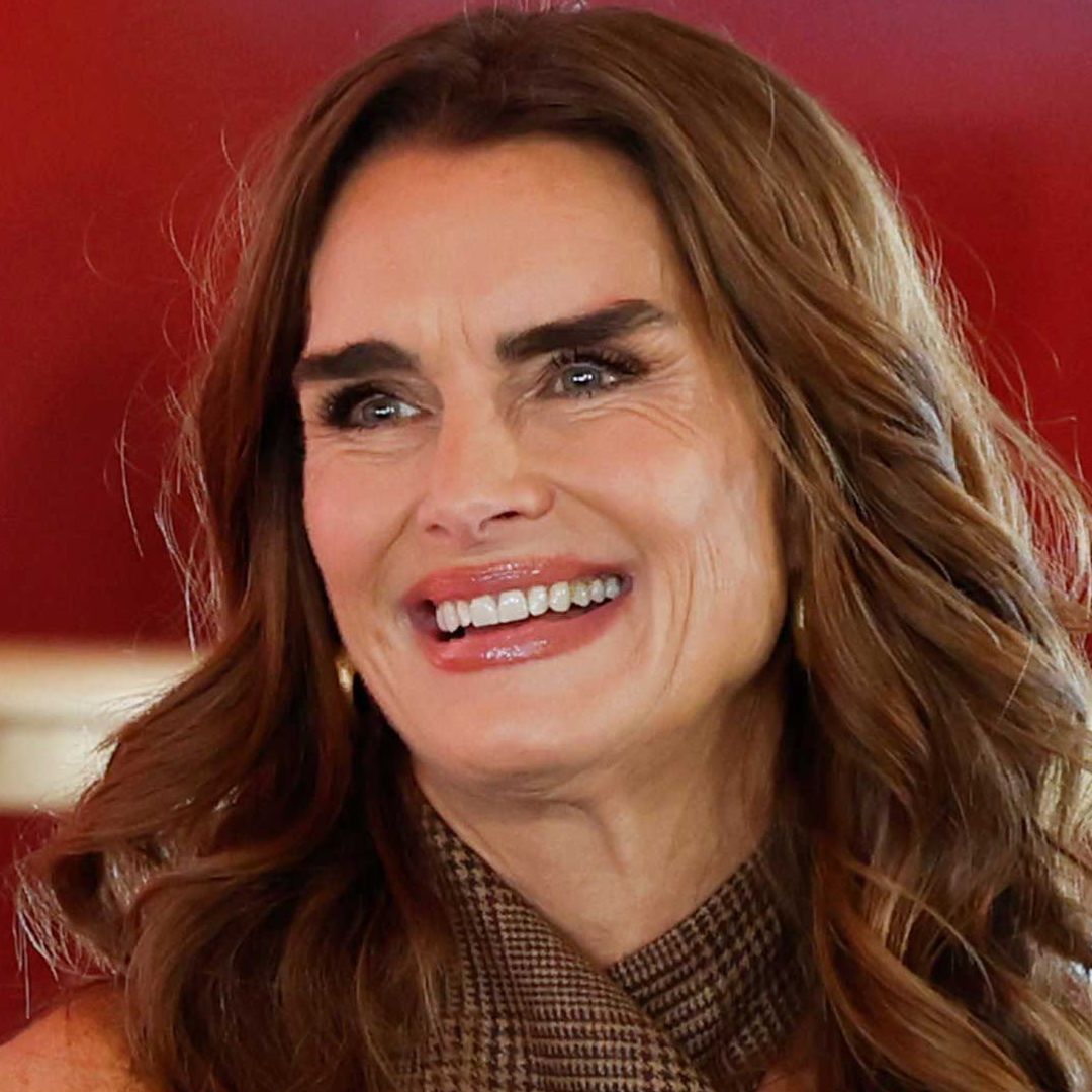 Brooke Shields has been sharing her fave hair & beauty products and we're taking notes