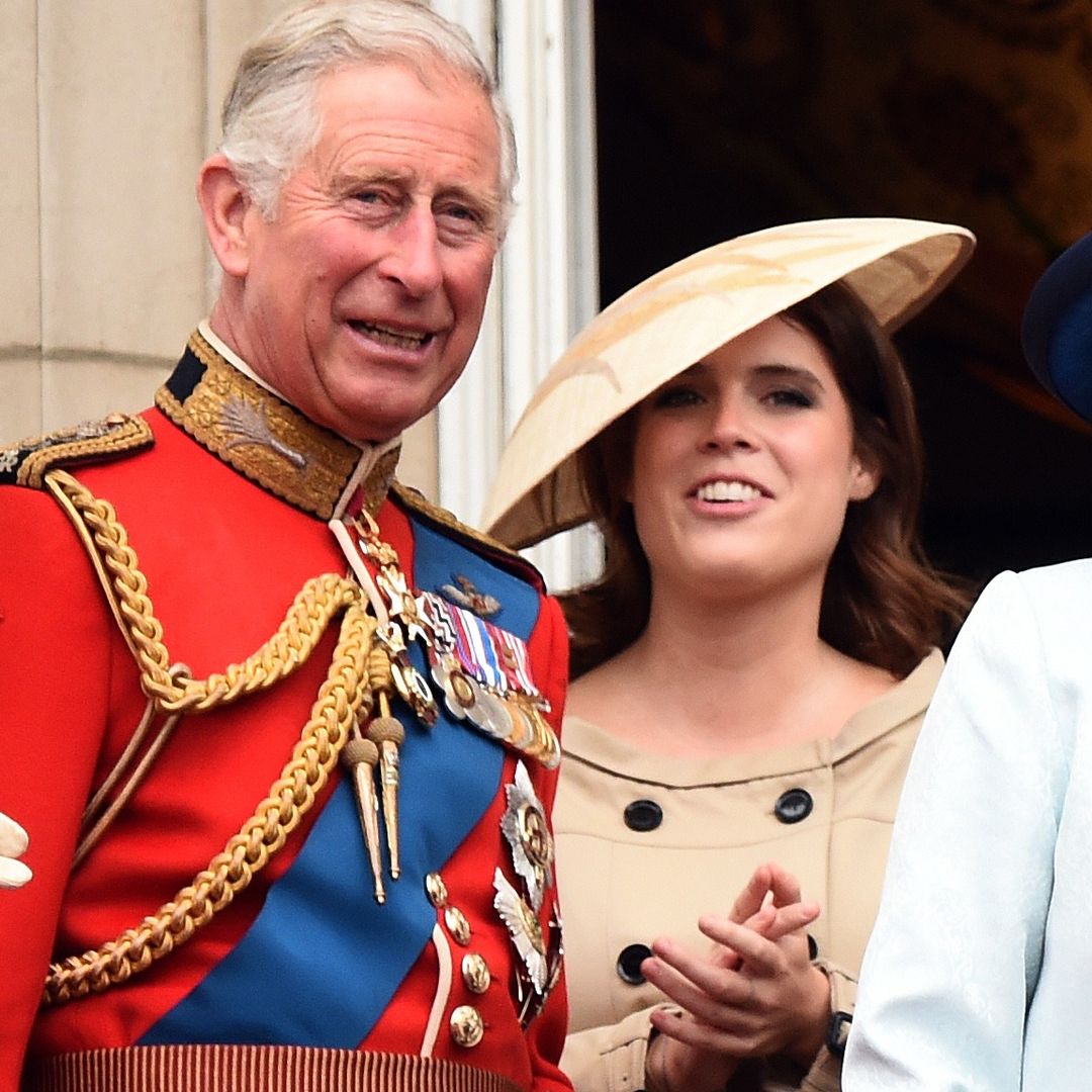 Princess Eugenie's sons get VIP tour of King Charles' royal helicopter as he touches down in London