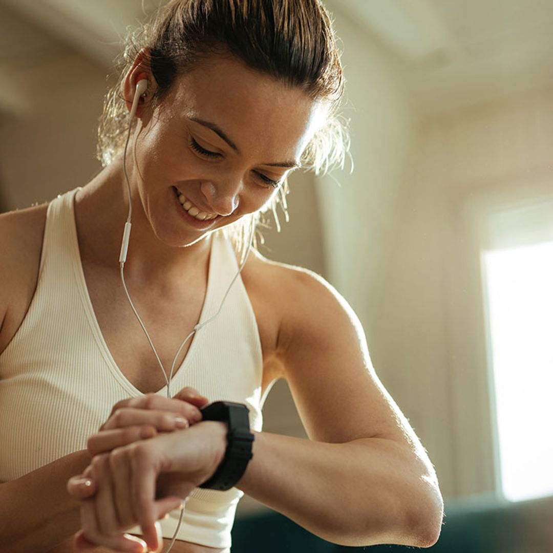 Best smartwatch deals 2022: From Apple Watches to Fitbits & MORE