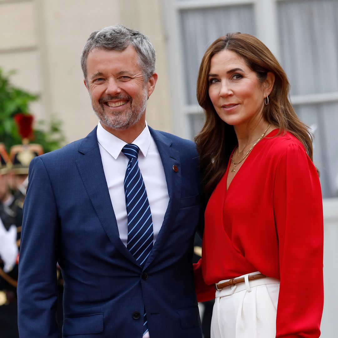 Royal couple leave home for summer cruise