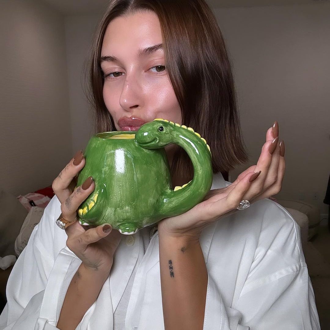 Hailey Bieber's mocha latte manicure goes with everything, and we found an identical colour