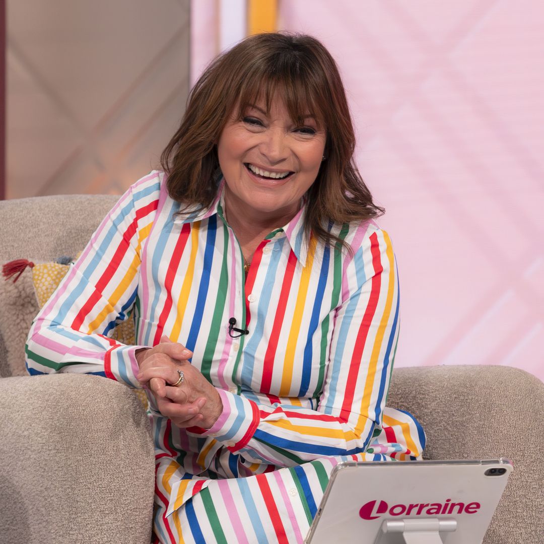 Lorraine Kelly shares rare picture of brother and lookalike mum