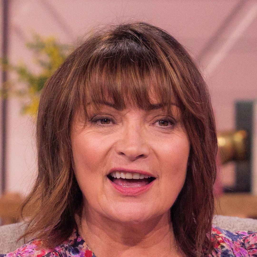 Did Lorraine Kelly just wear the most heatwave-friendly floral shirt dress? I think so