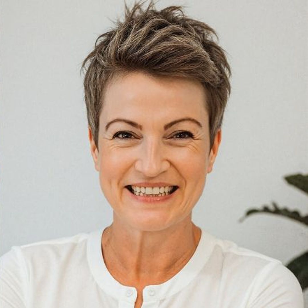 5 things a relationship coach wants you to stop doing in your 50s