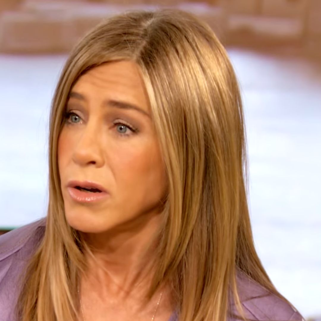 Jennifer Aniston bursts into tears live on-air over emotional death of beloved dog