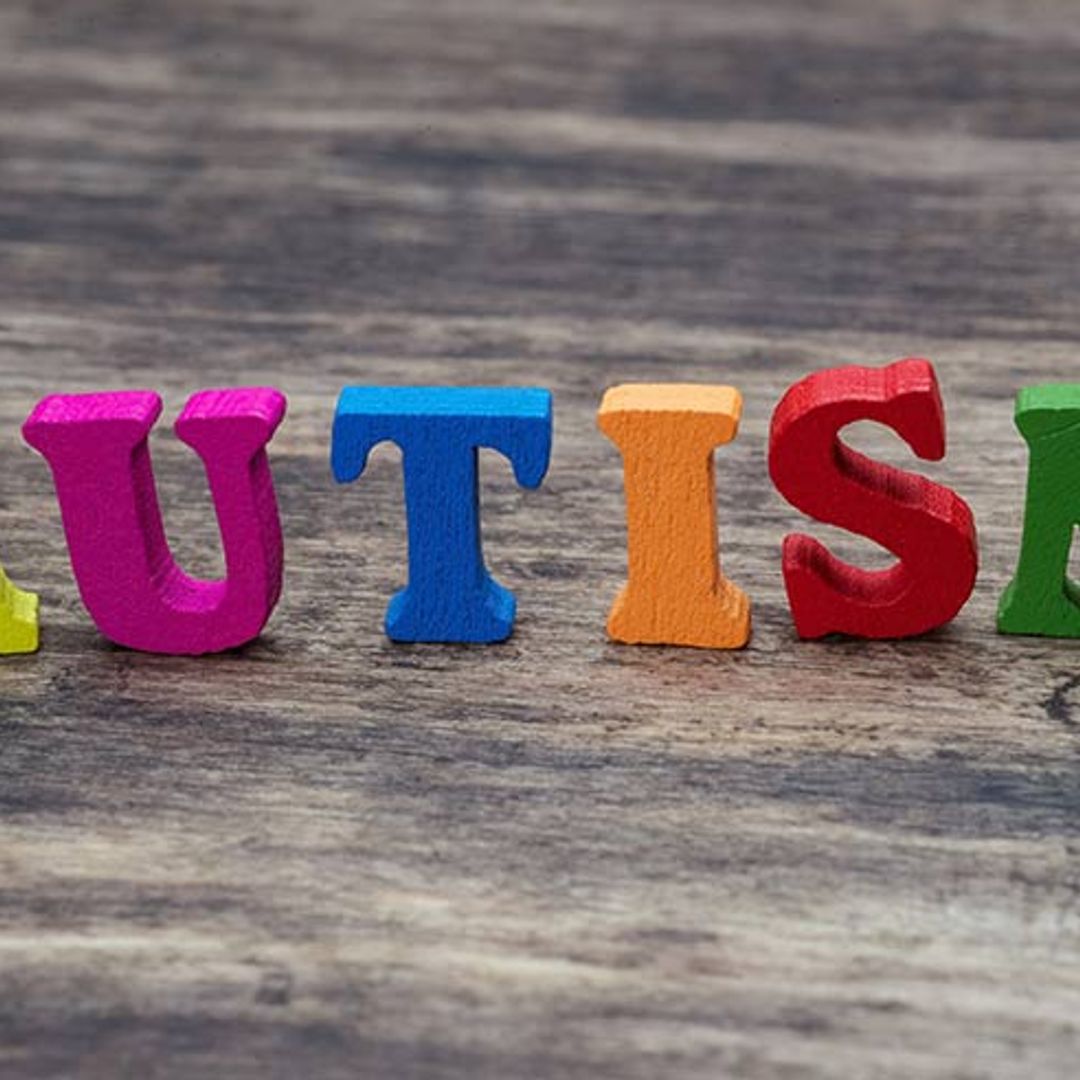 What is Autism: The signs, symptoms & behaviour to look out for