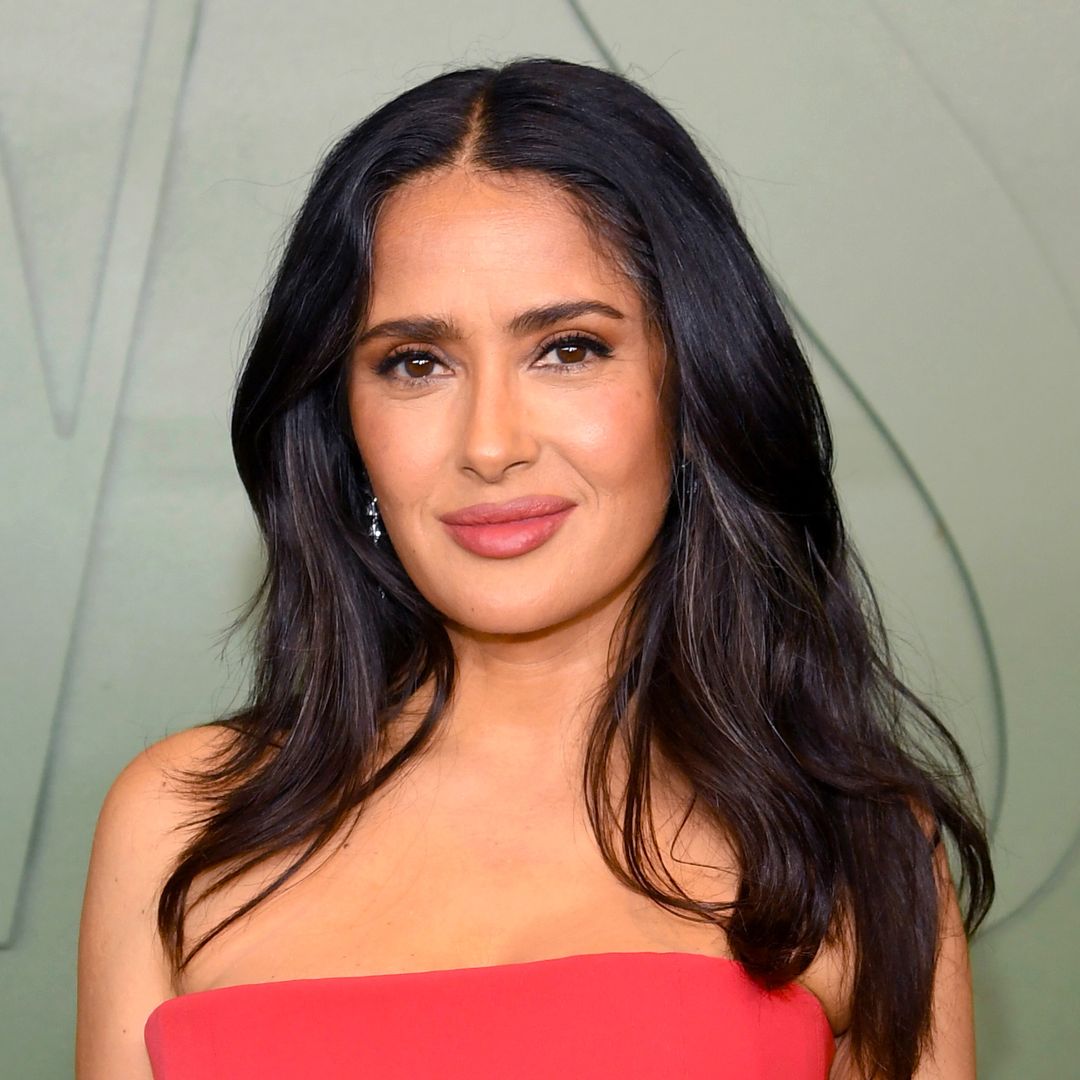 Salma Hayek show off sultry dance moves in her bikini 