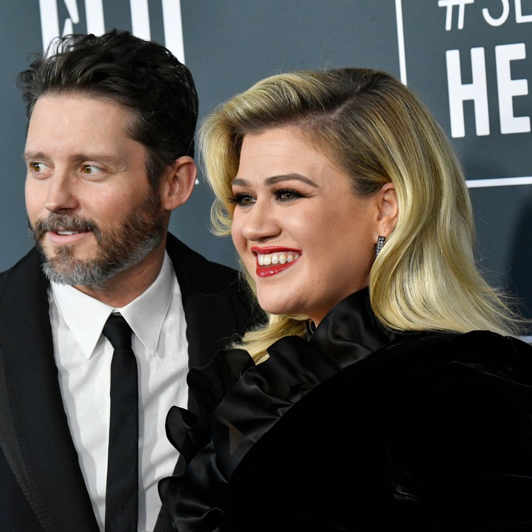 Kelly Clarkson's children and grief: parenting expert explains what comes next