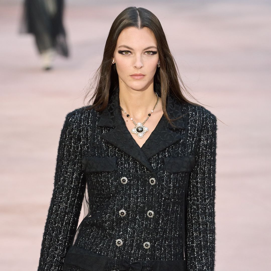 11 cropped jackets to give you Chanel girl vibes this season