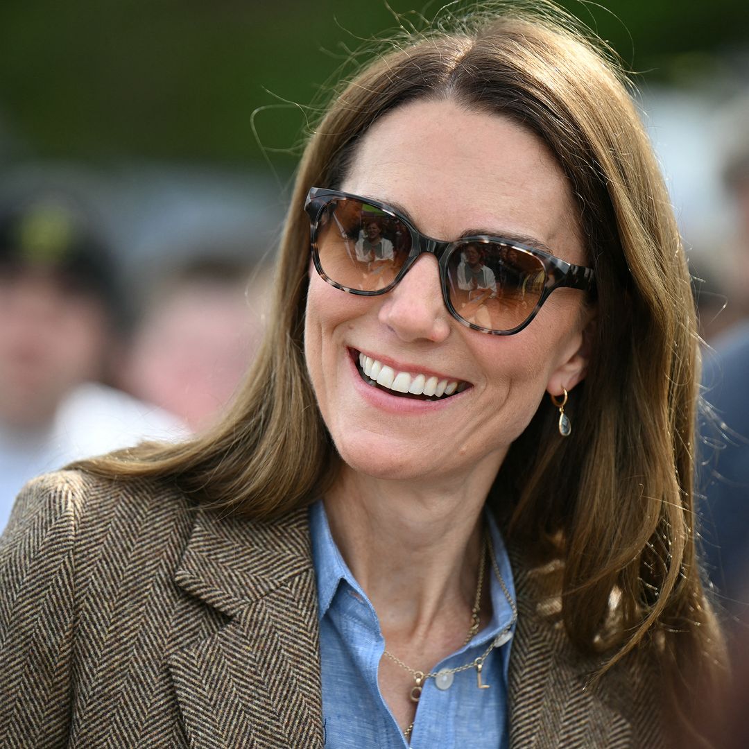 New Princess Kate photos show hidden message to children during time apart